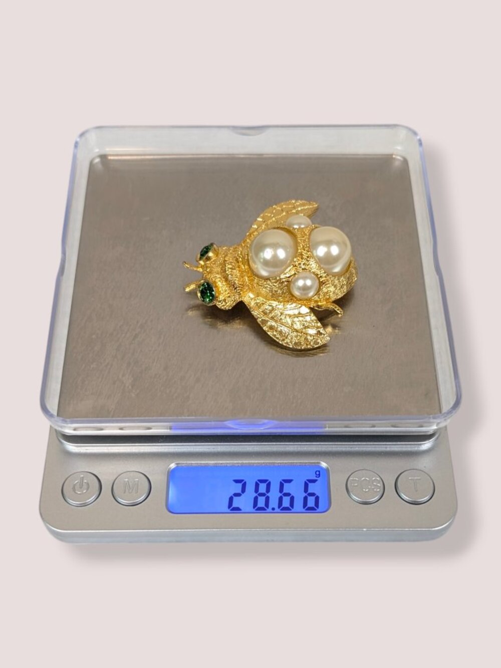 Vintage Ivana Faux Pearl Bee Brooch - Picture 7 of 7
